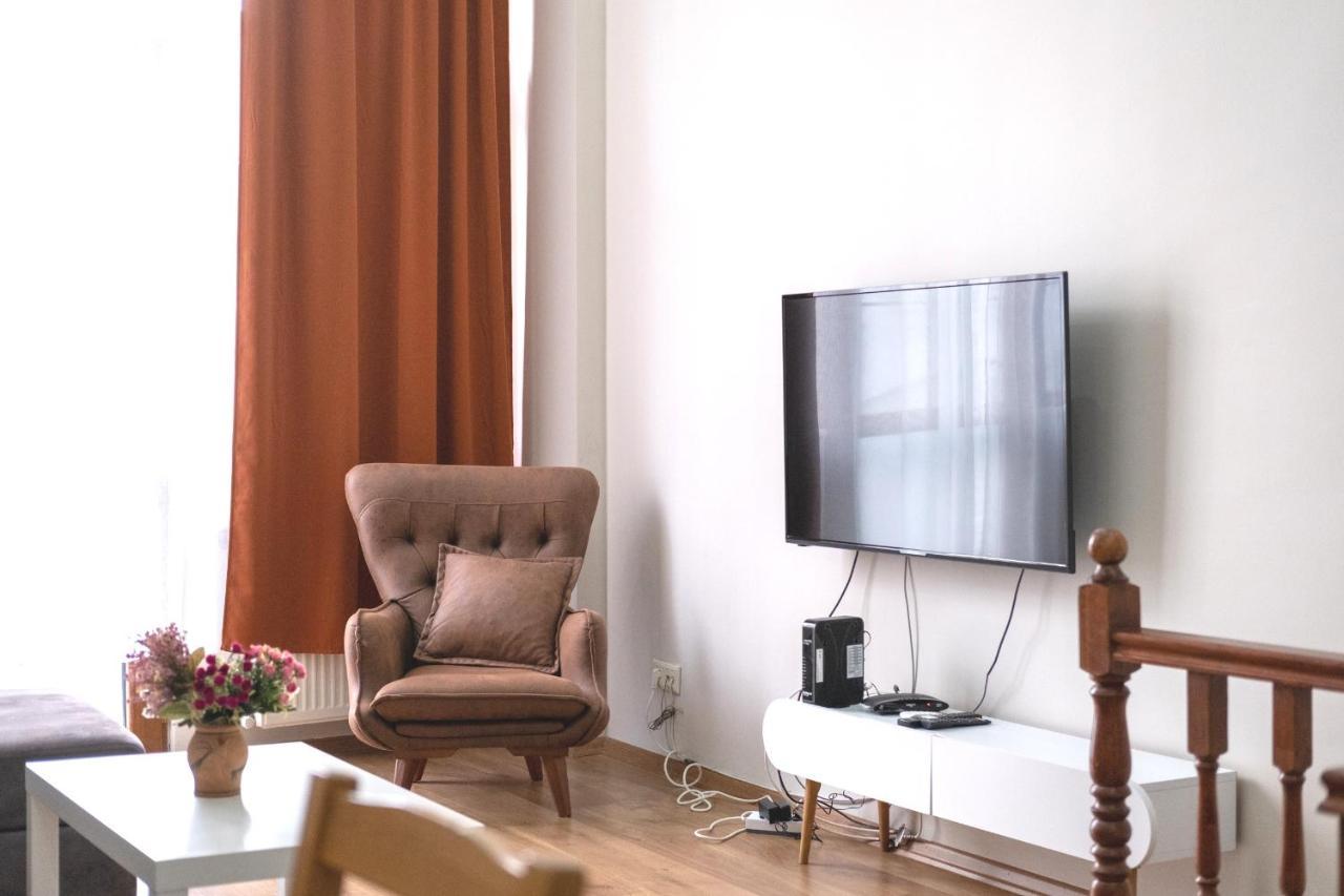 Garden Duplex With Netflix Close To Taksim,Bomonti Daire İstanbul Dış mekan fotoğraf