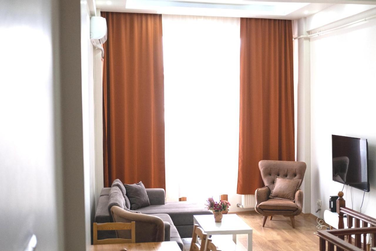 Garden Duplex With Netflix Close To Taksim,Bomonti Daire İstanbul Dış mekan fotoğraf