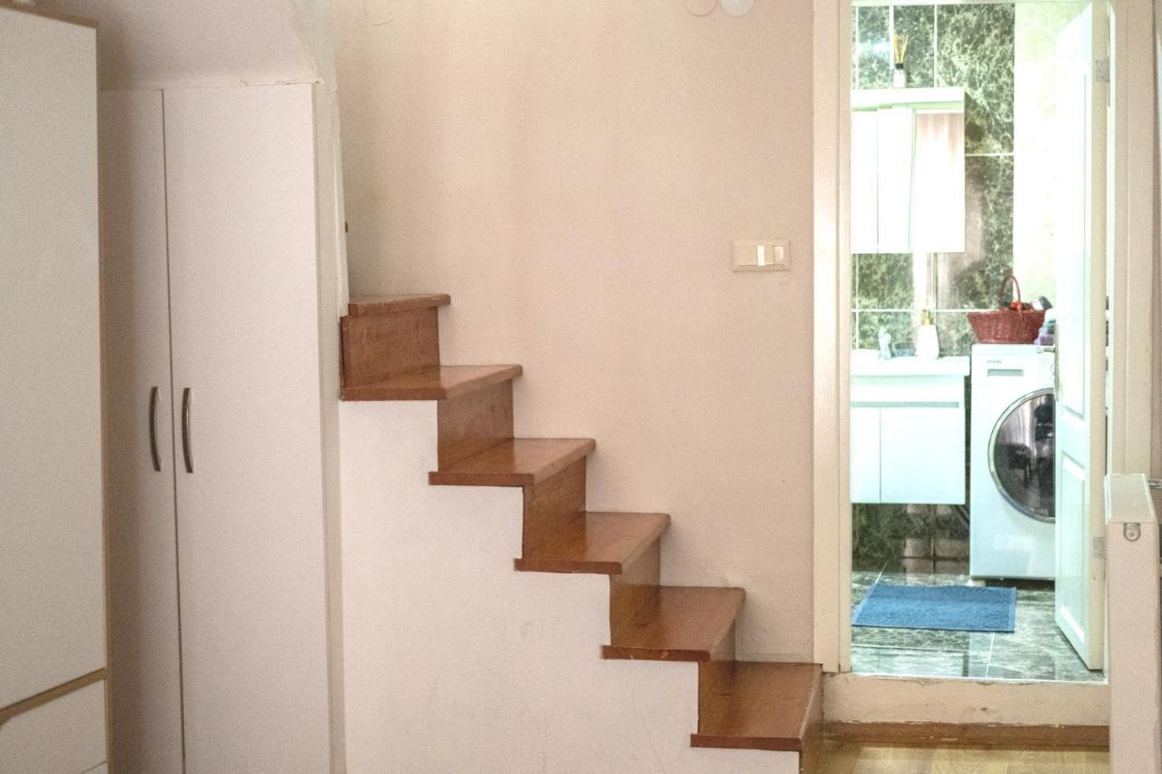 Garden Duplex With Netflix Close To Taksim,Bomonti Daire İstanbul Dış mekan fotoğraf